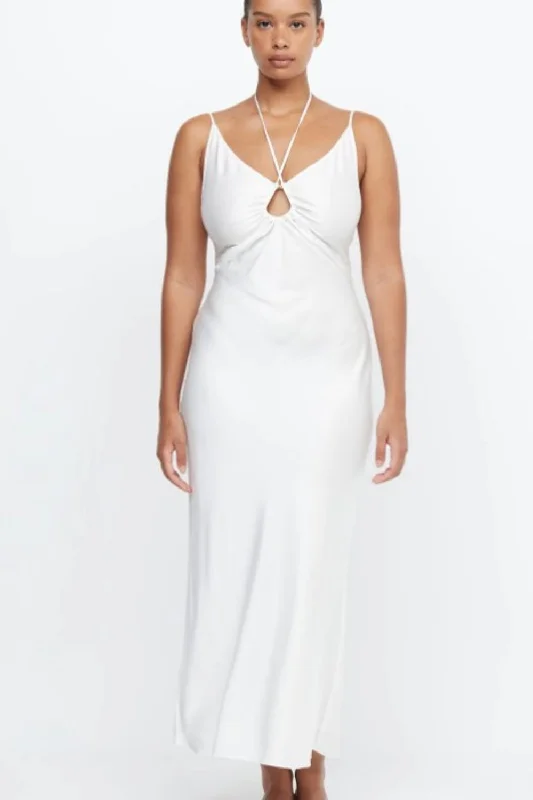 Saguenay White Dress